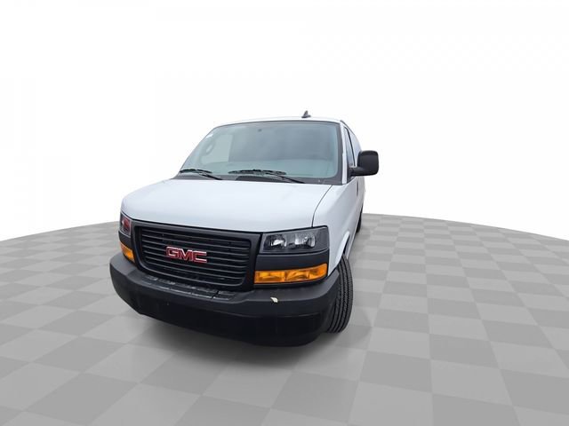 New 2025 GMC Savana 3500 Extended w/ Driver Convenience Package image 3