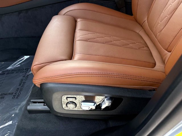 New 2026 BMW X5 xDrive50e w/ Executive Package AWD/4WD image 20
