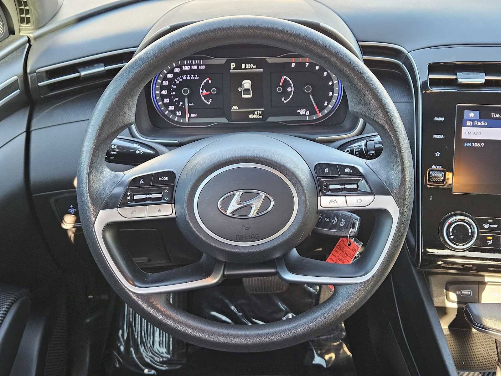 Used 2023 Hyundai Santa Cruz SE image 21