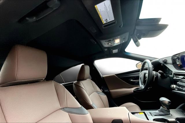 Used 2024 Lexus ES 350 w/ Premium Package image 19