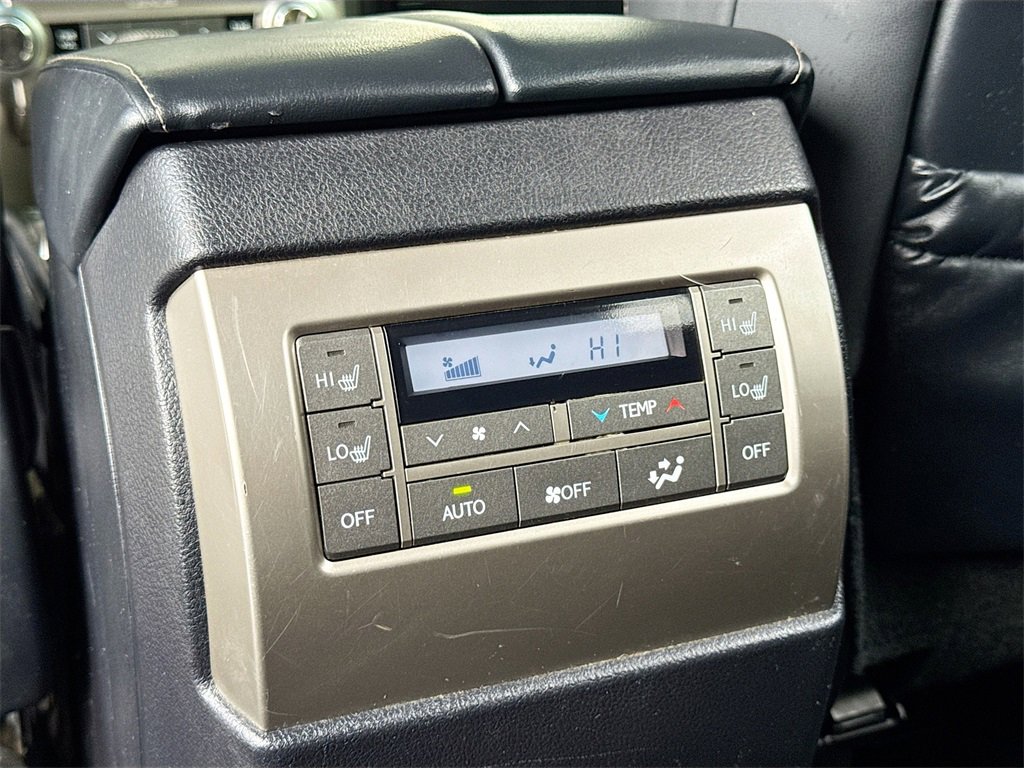 Used 2019 Lexus GX 460 image 29
