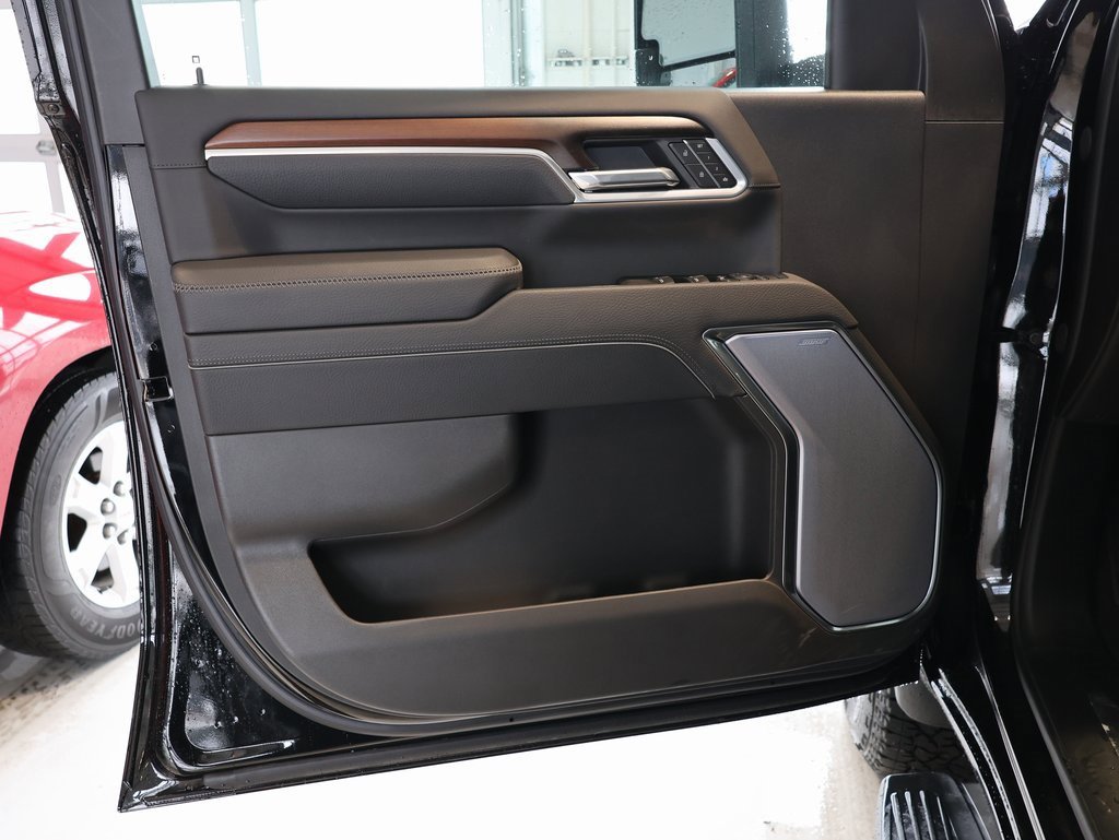 New 2026 GMC Sierra 3500 Denali w/ Denali Reserve Package image 11