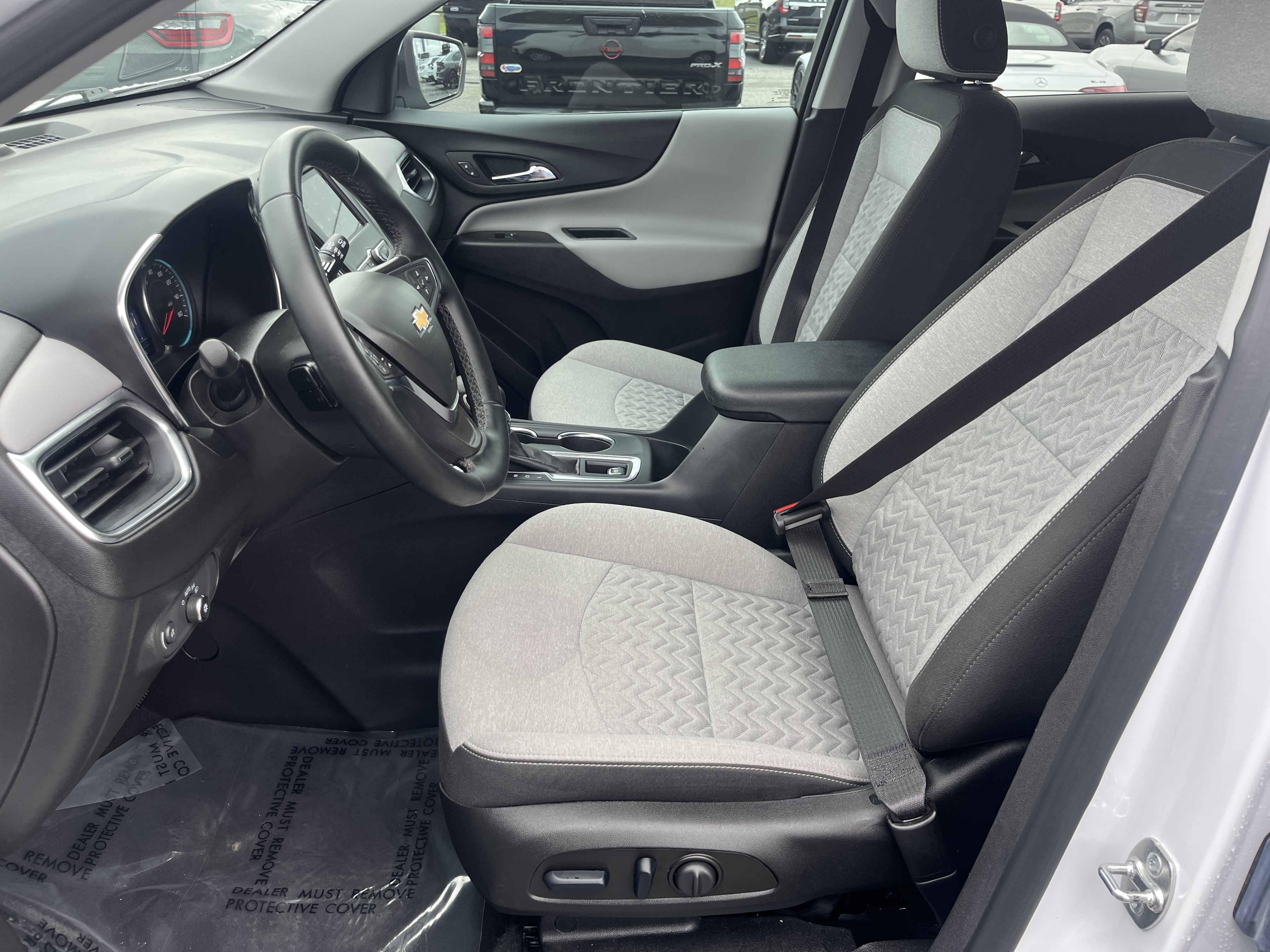 Used 2024 Chevrolet Equinox LT w/ Driver Convenience Package AWD/4WD image 14