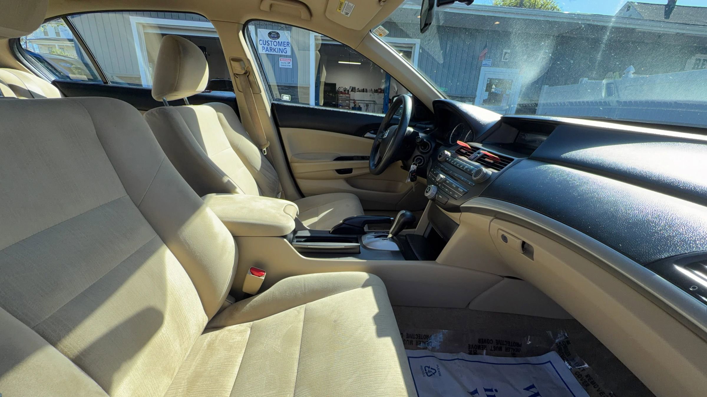 Used 2012 Honda Accord LX image 18