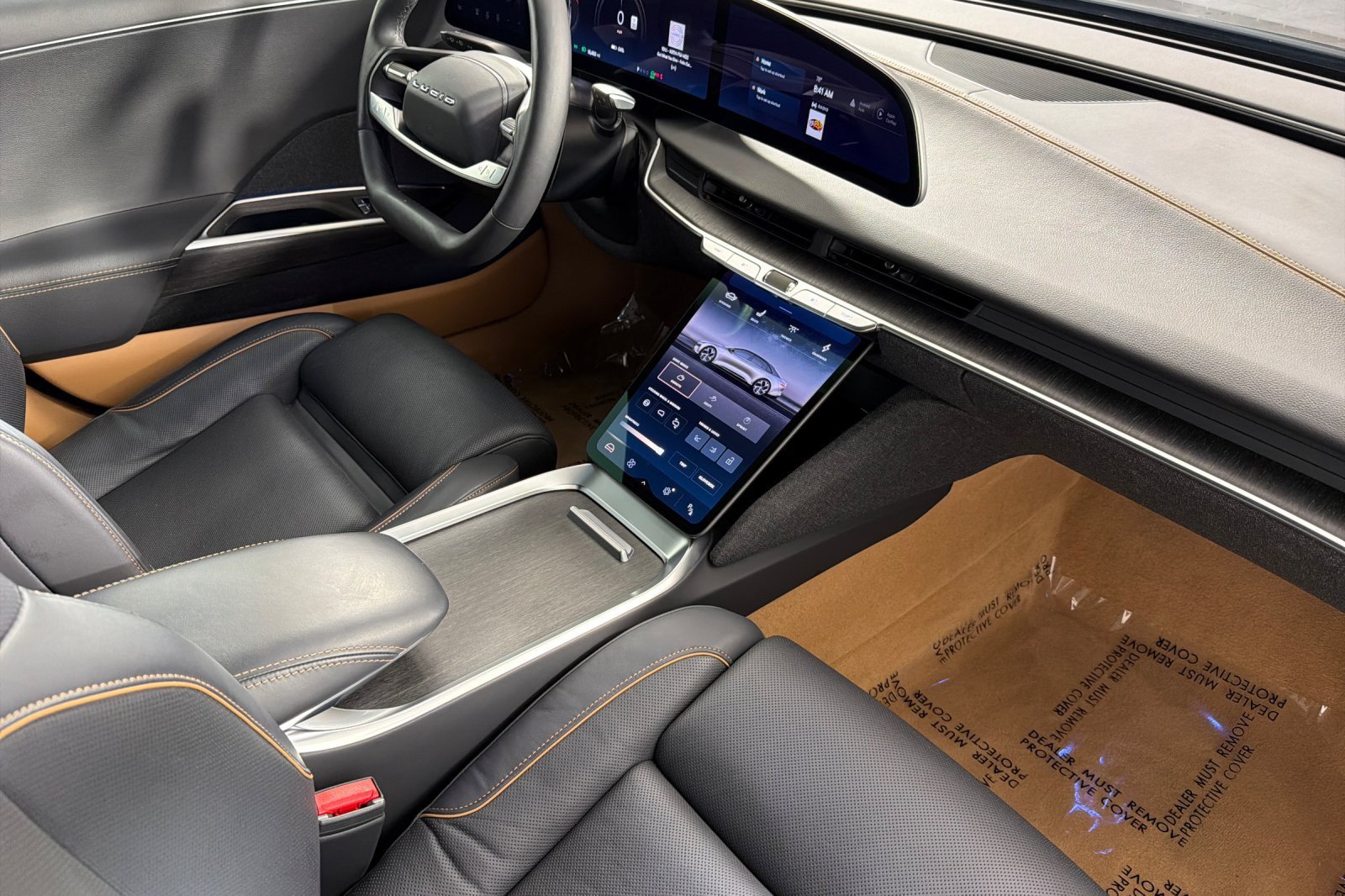 Used 2025 Lucid Air Touring AWD/4WD image 14
