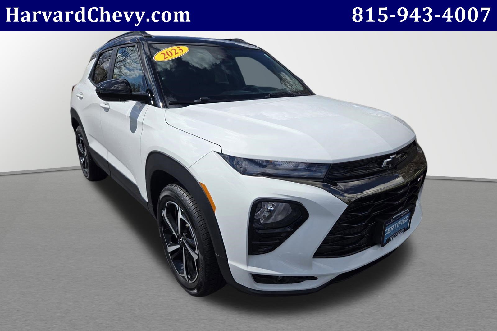 Used 2023 Chevrolet TrailBlazer RS w/ Sun and Liftgate Package image 1