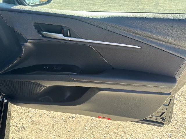 Used 2025 Toyota Camry LE image 17