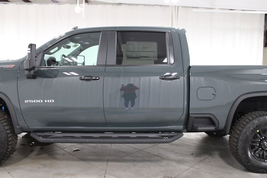 New 2026 Chevrolet Silverado 2500 ZR2 image 6
