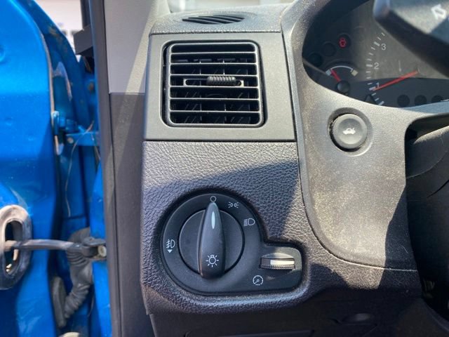Used 2007 Ford Focus S FWD image 16