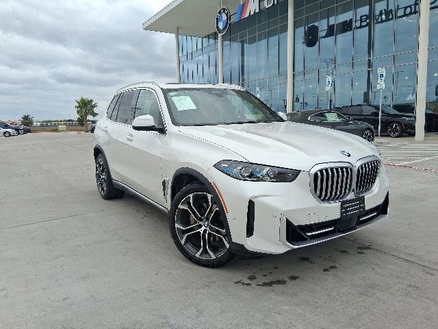 Used 2025 BMW X5 sDrive40i w/ Premium Package RWD image 1
