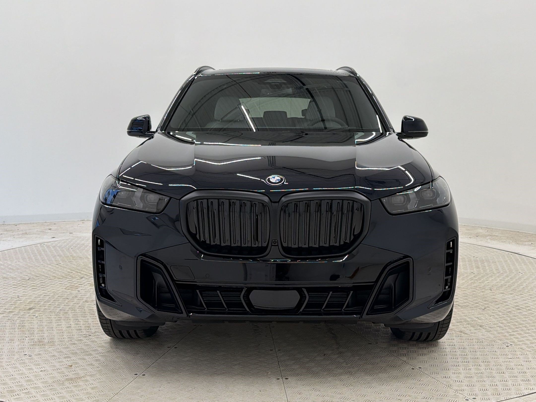 New 2026 BMW X5 xDrive40i w/ M Sport Package AWD/4WD image 6