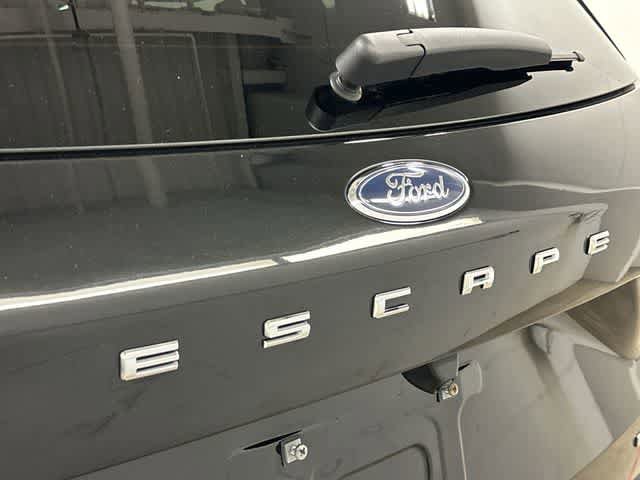 Used 2025 Ford Escape Active AWD/4WD image 26