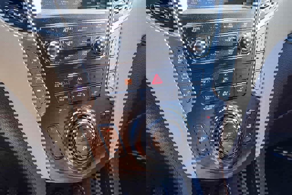 Used 2018 Hyundai Santa Fe SE image 22