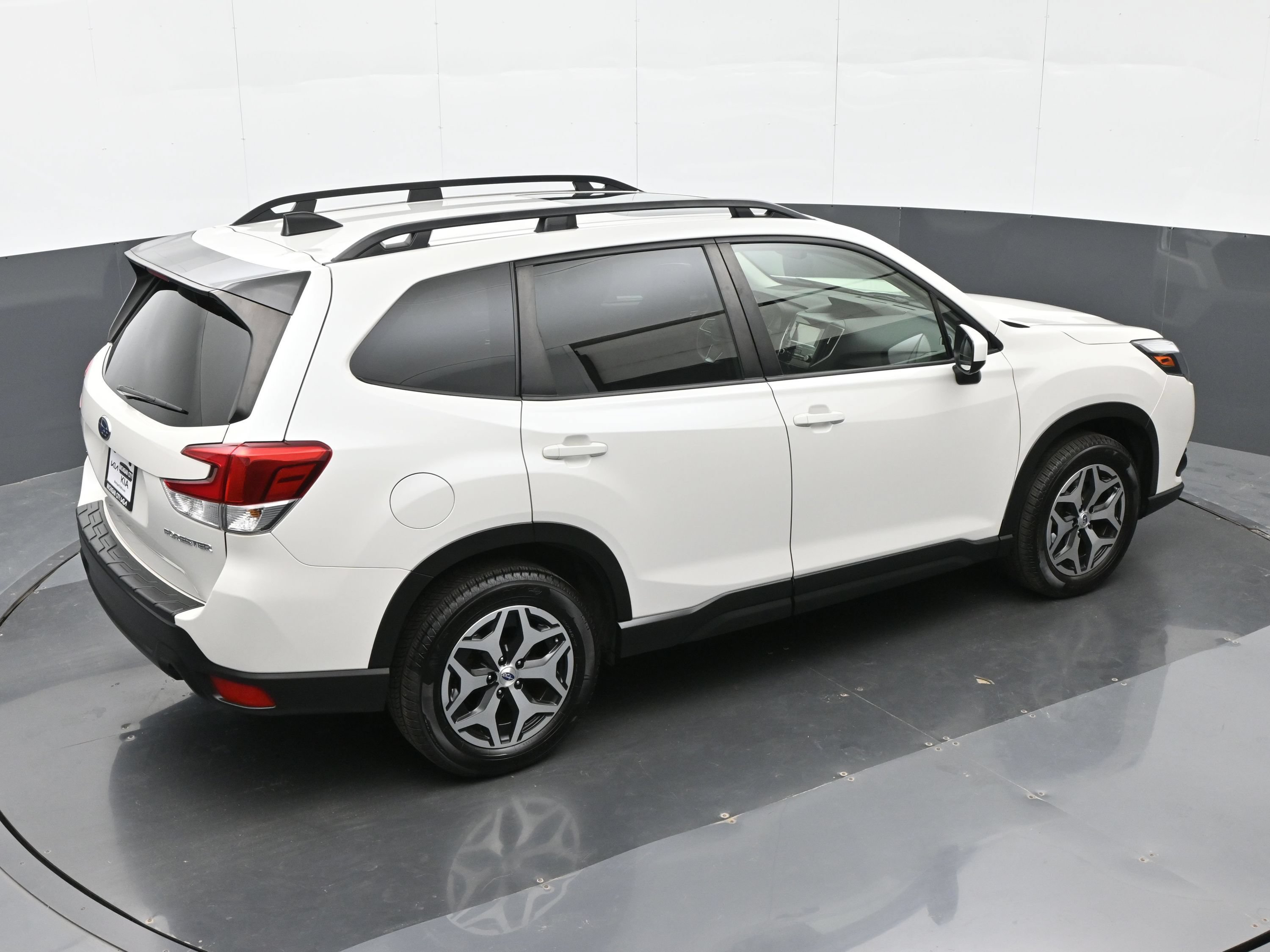 Used 2024 Subaru Forester Premium AWD/4WD image 36