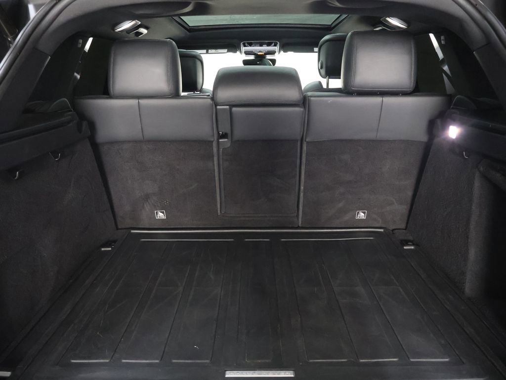 Used 2018 Land Rover Range Rover Sport HSE image 13