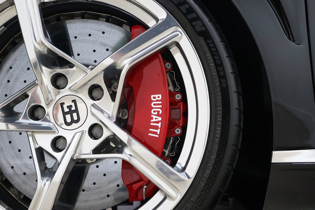 Used 2022 Bugatti Chiron Super Sport AWD/4WD image 72