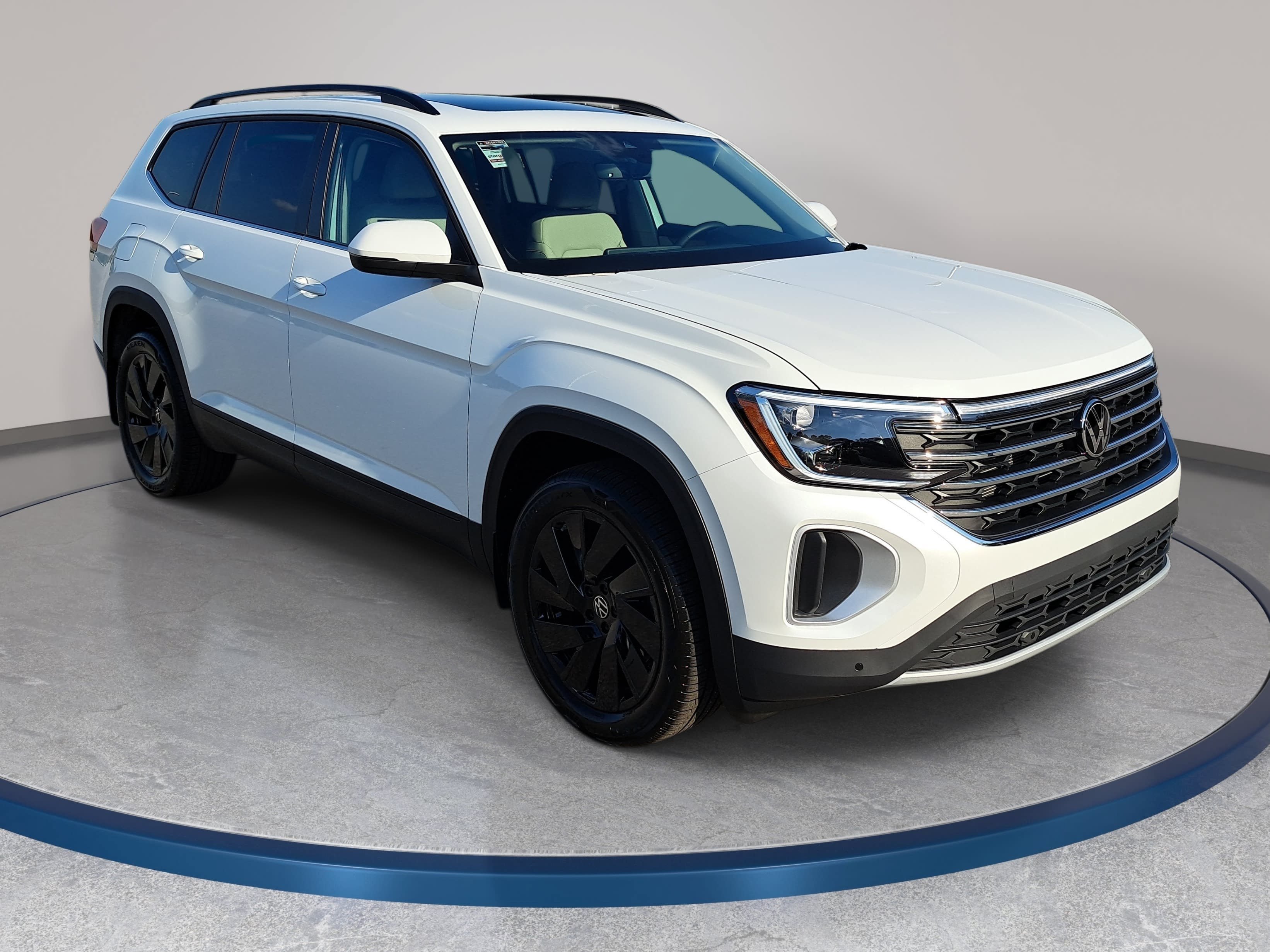 New 2026 Volkswagen Atlas SE FWD image 3