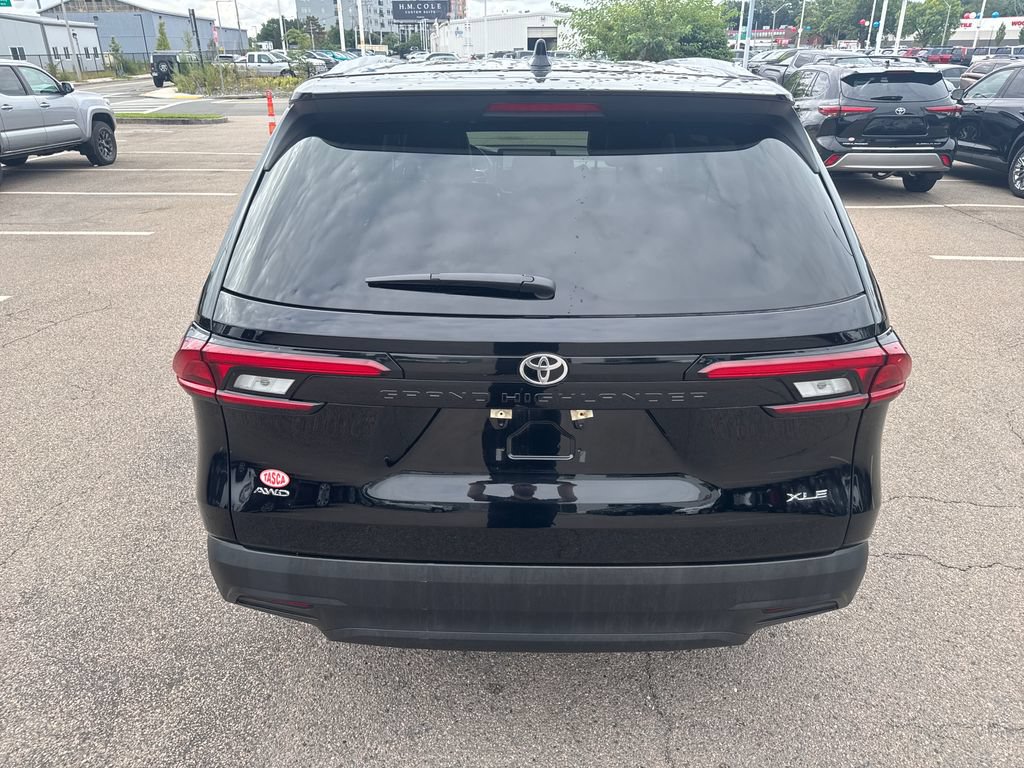 Used 2026 Toyota Grand Highlander AWD image 6