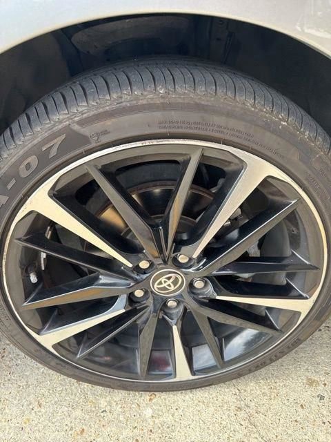 Used 2020 Toyota Camry XSE image 30