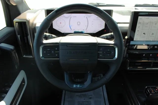 New 2025 GMC Hummer EV 2X image 22