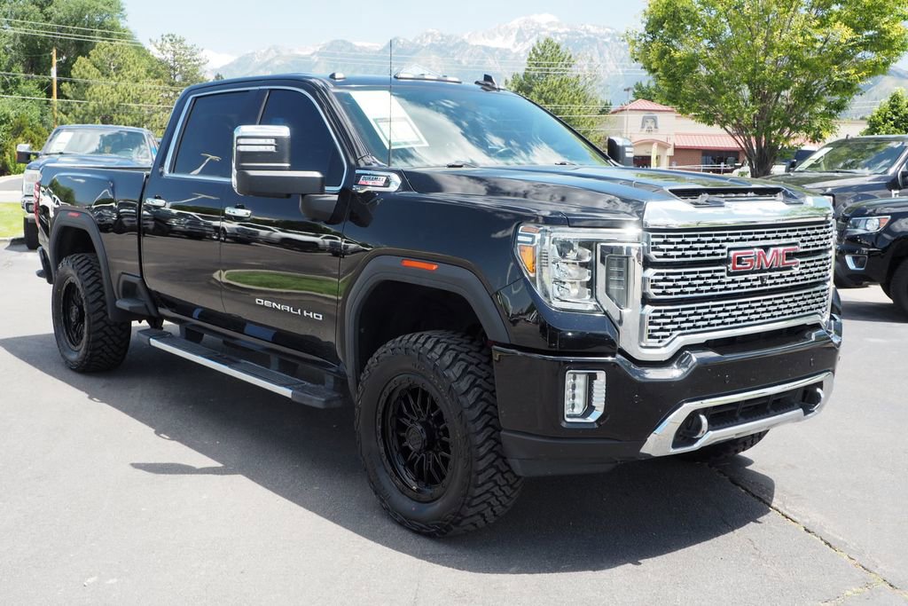 Used 2020 GMC Sierra 2500 Denali w/ Denali Ultimate Package AWD/4WD image 3