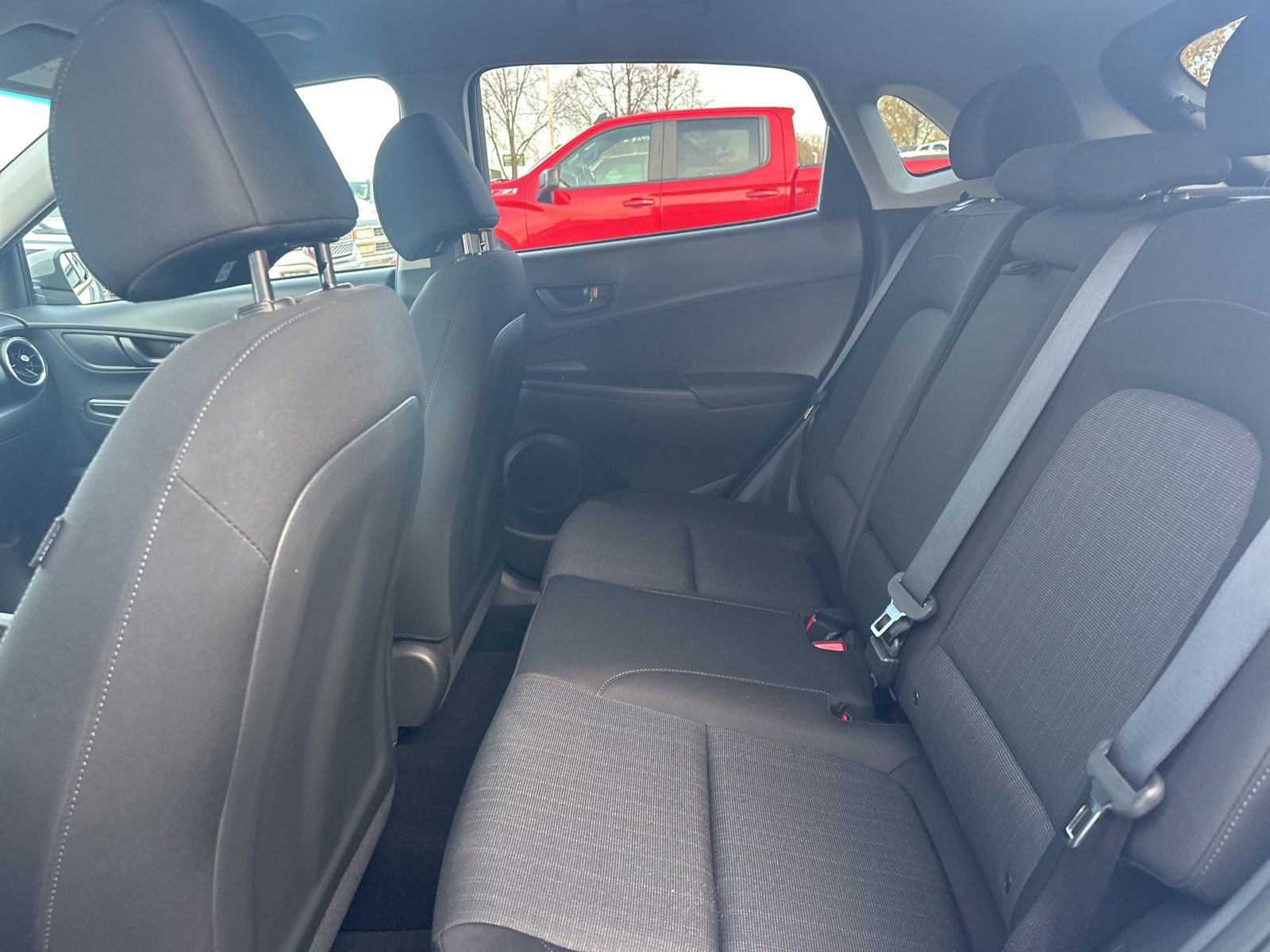 Used 2023 Hyundai Kona SEL image 29