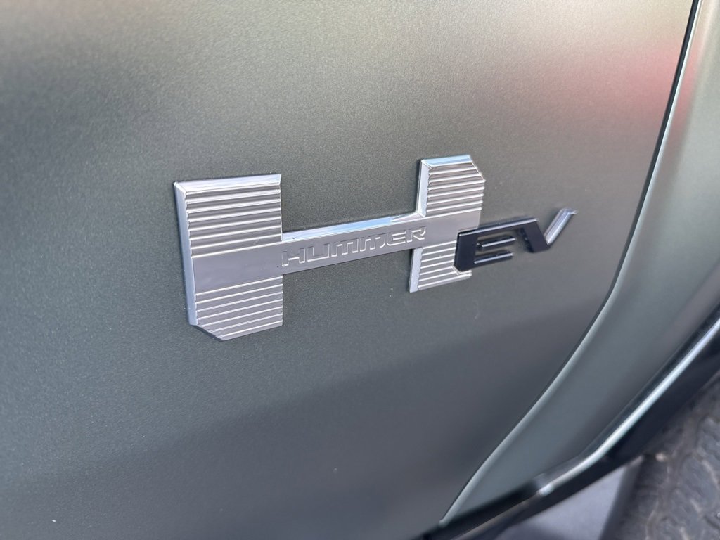 Used 2024 GMC Hummer EV 3X image 11