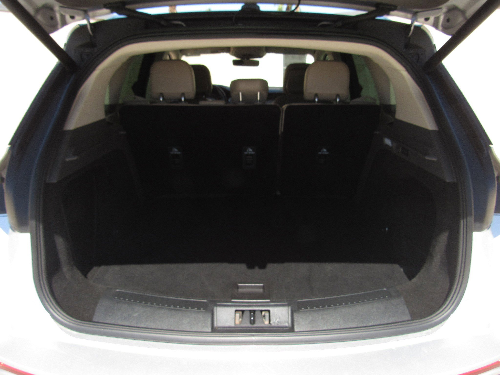 Used 2020 Lincoln Corsair Reserve image 13