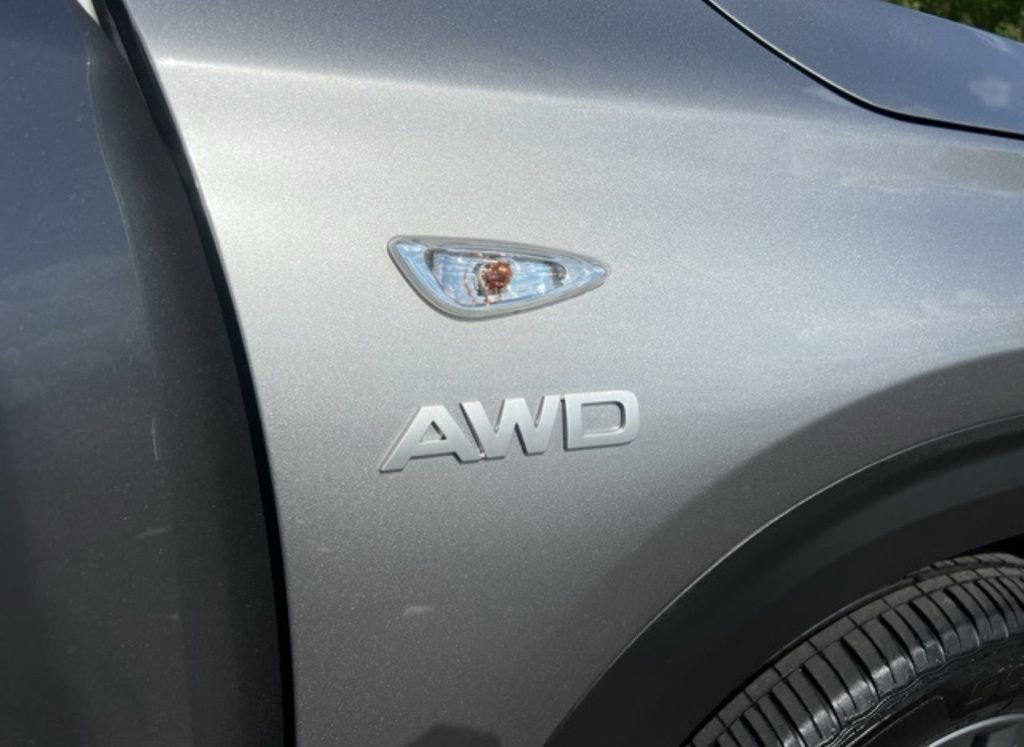 Used 2023 Kia Seltos LX image 18