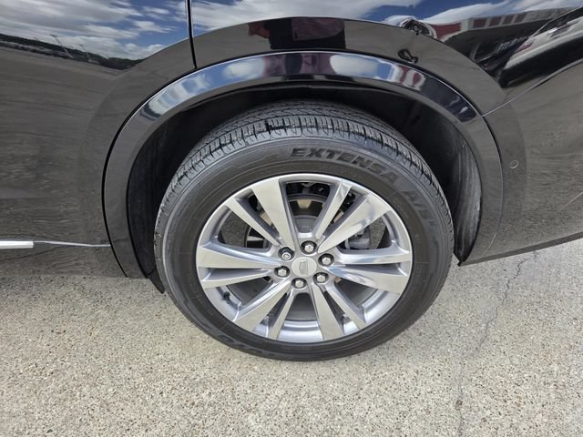 Used 2023 Cadillac XT6 Premium Luxury w/ Technology Package FWD image 26