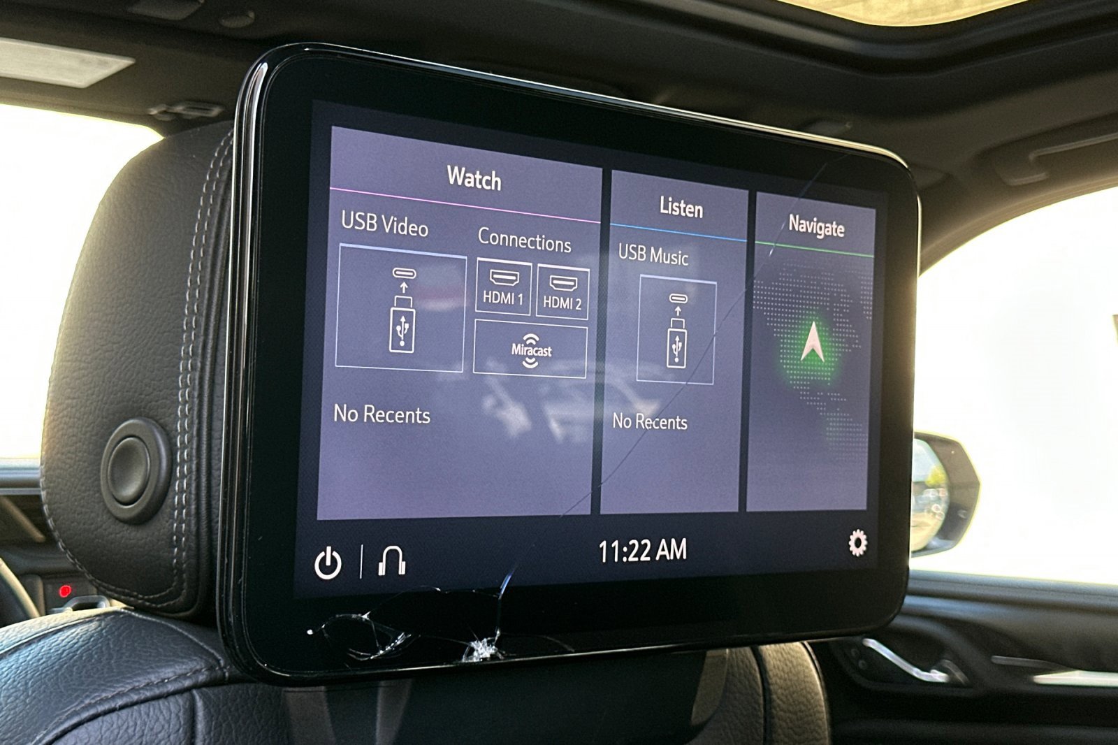 Used 2021 GMC Yukon XL Denali w/ LPO, Illumination Package image 16