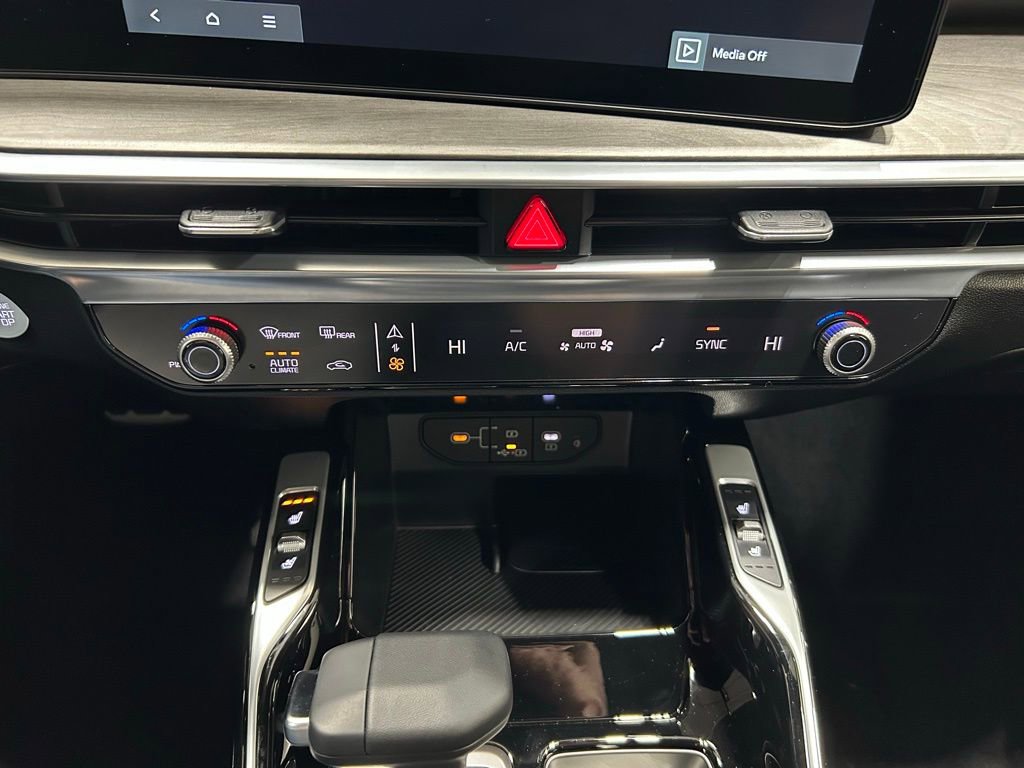 New 2026 Kia Sorento SX Prestige image 22