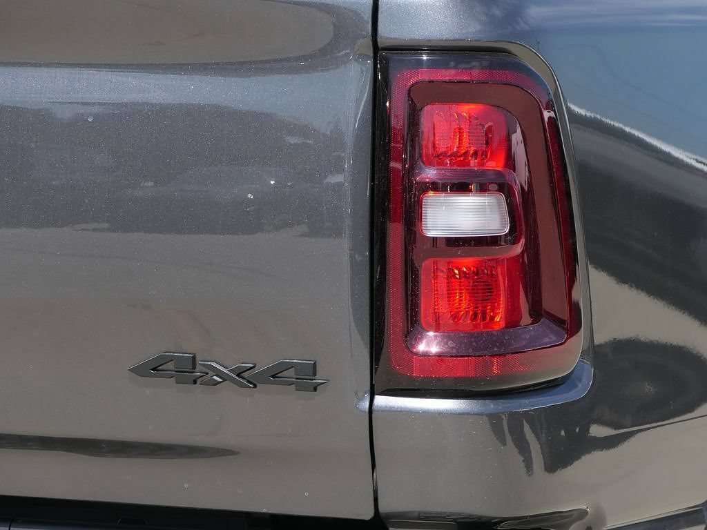 New 2026 RAM 1500 Laramie w/ Night Edition AWD/4WD image 4