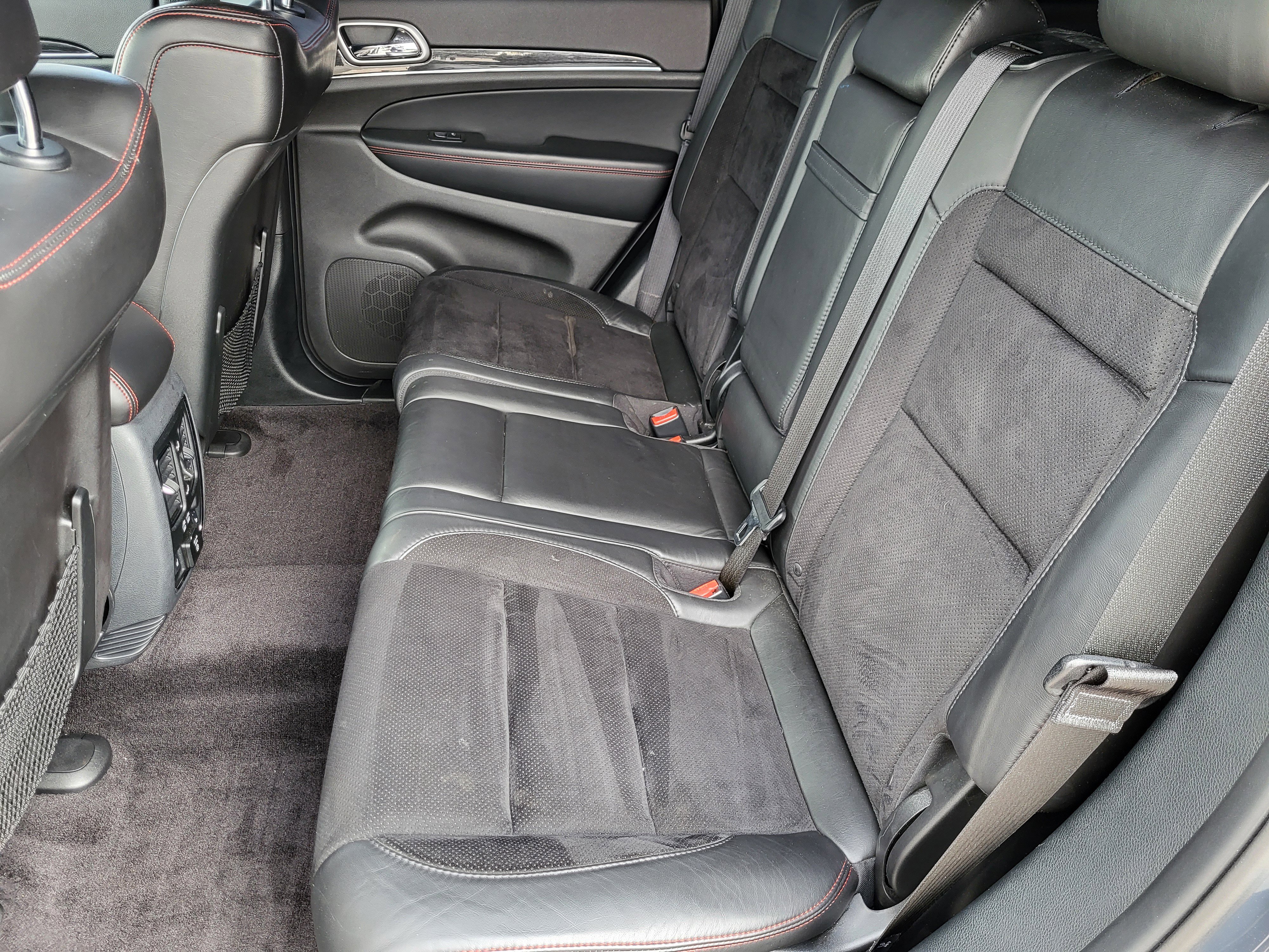 Used 2018 Jeep Grand Cherokee Trailhawk image 9