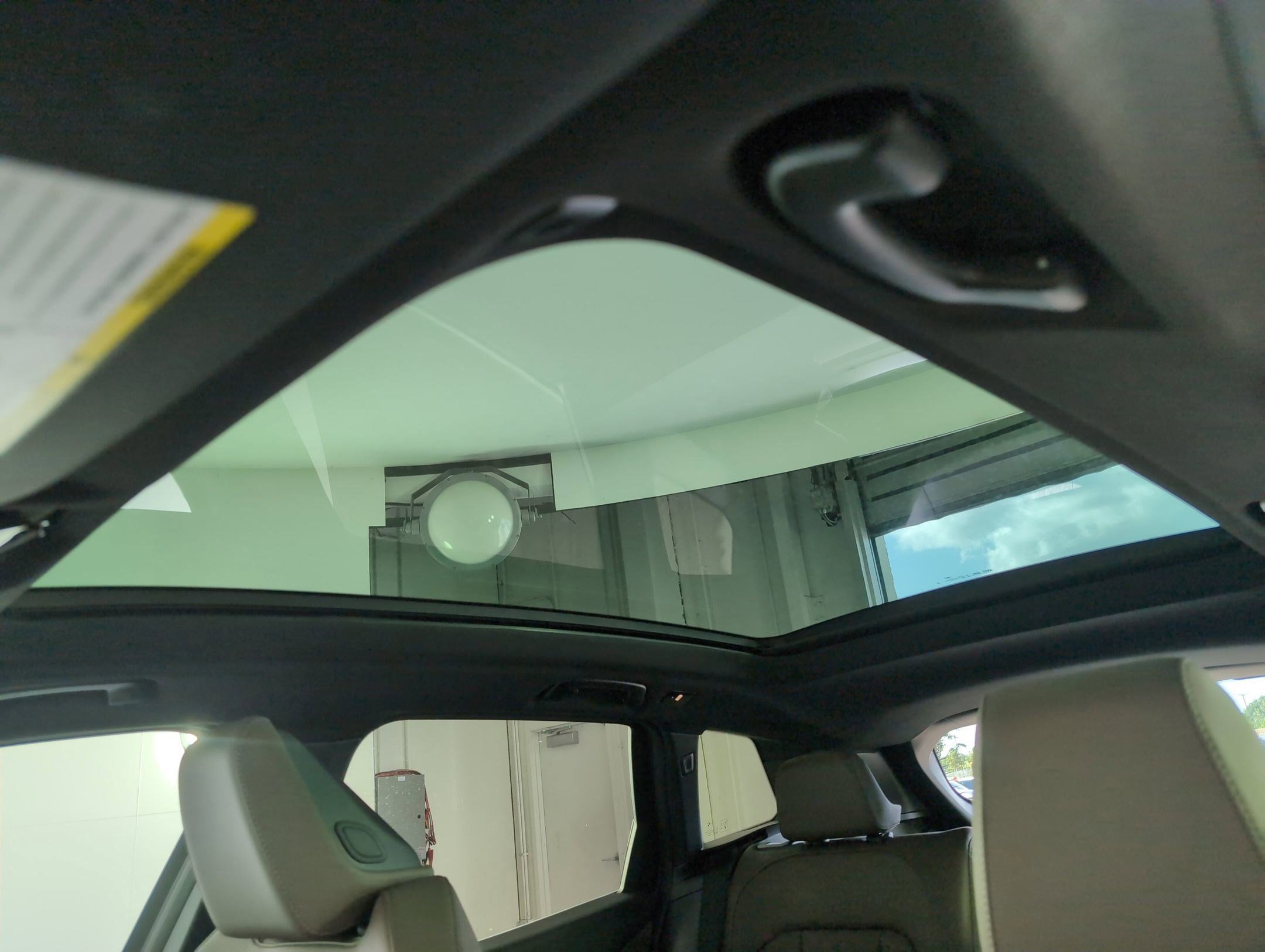 Used 2025 BMW X3 xDrive30i w/ Premium Package image 12