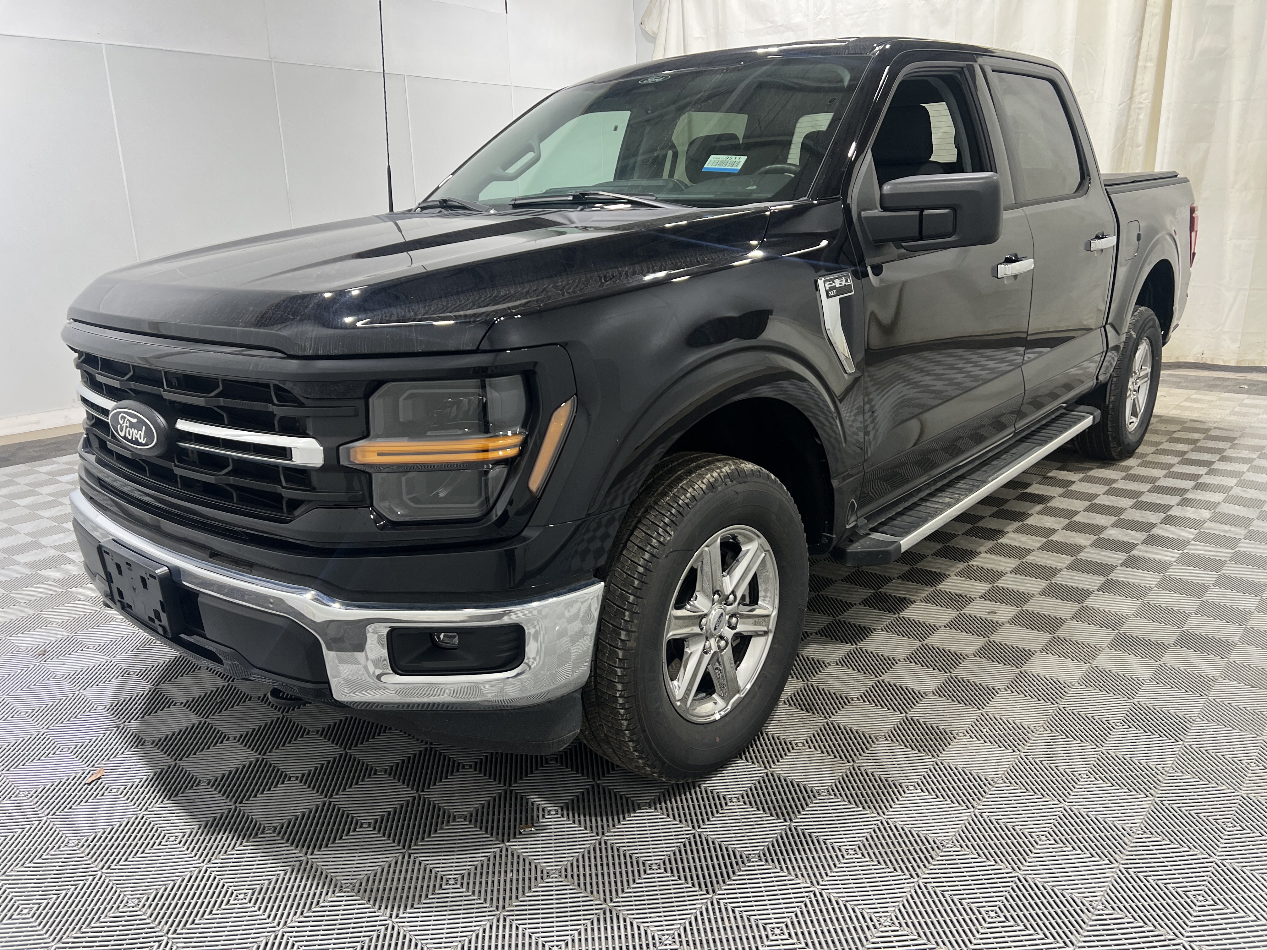 Used 2025 Ford F150 XLT w/ Equipment Group 301A Standard