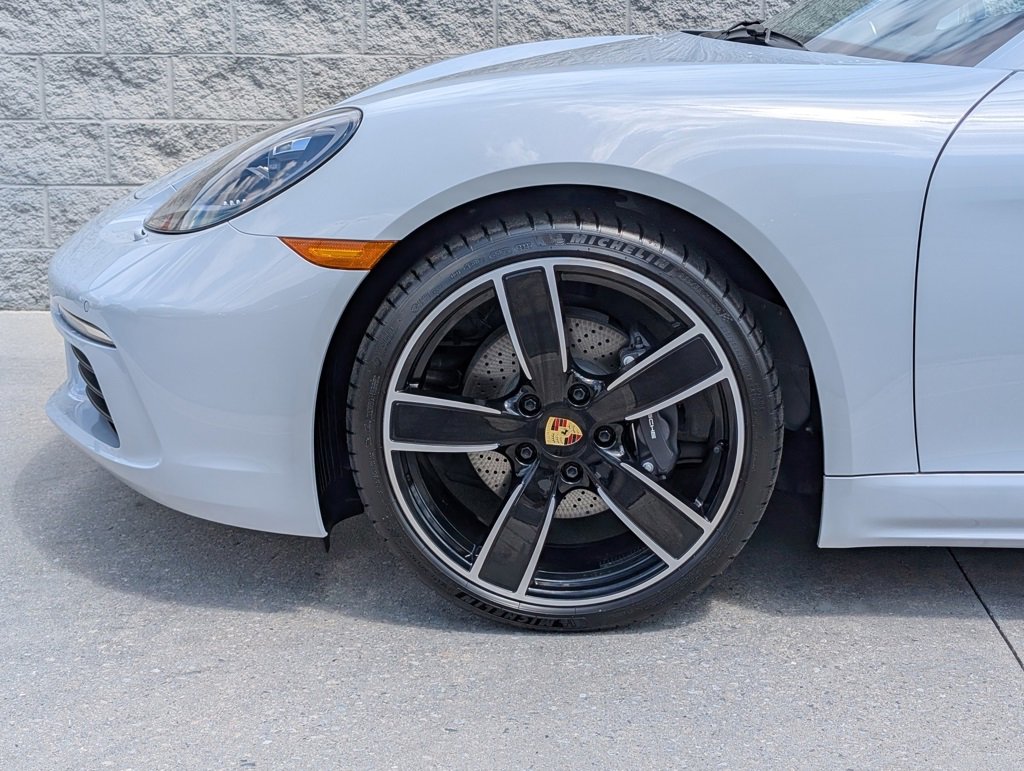 New 2025 Porsche 718 Cayman image 27