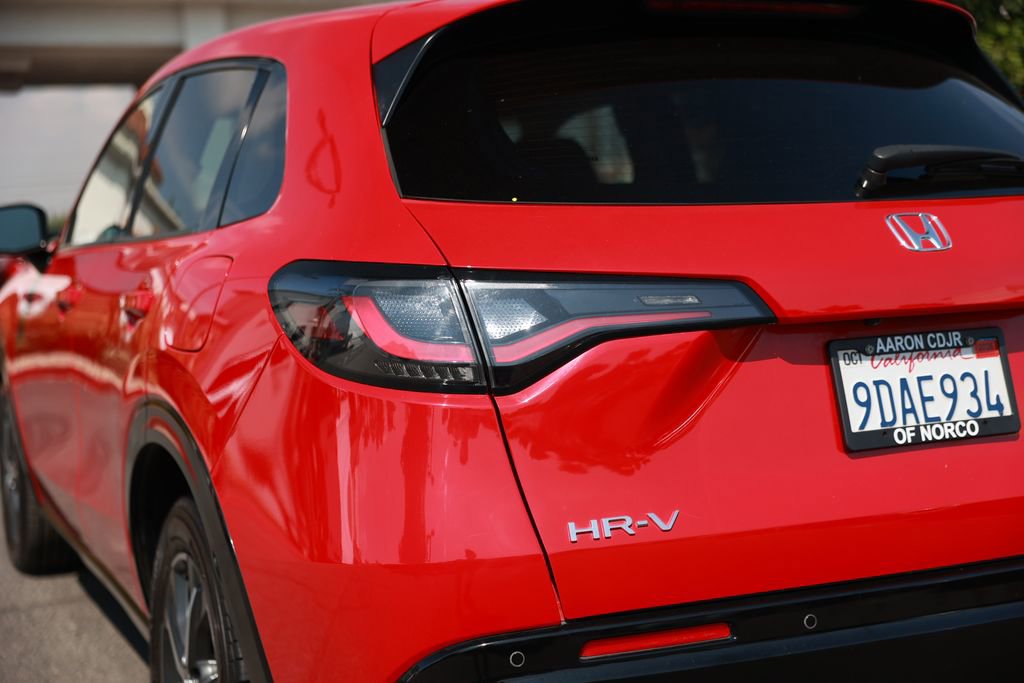 Used 2023 Honda HR-V EX-L image 13
