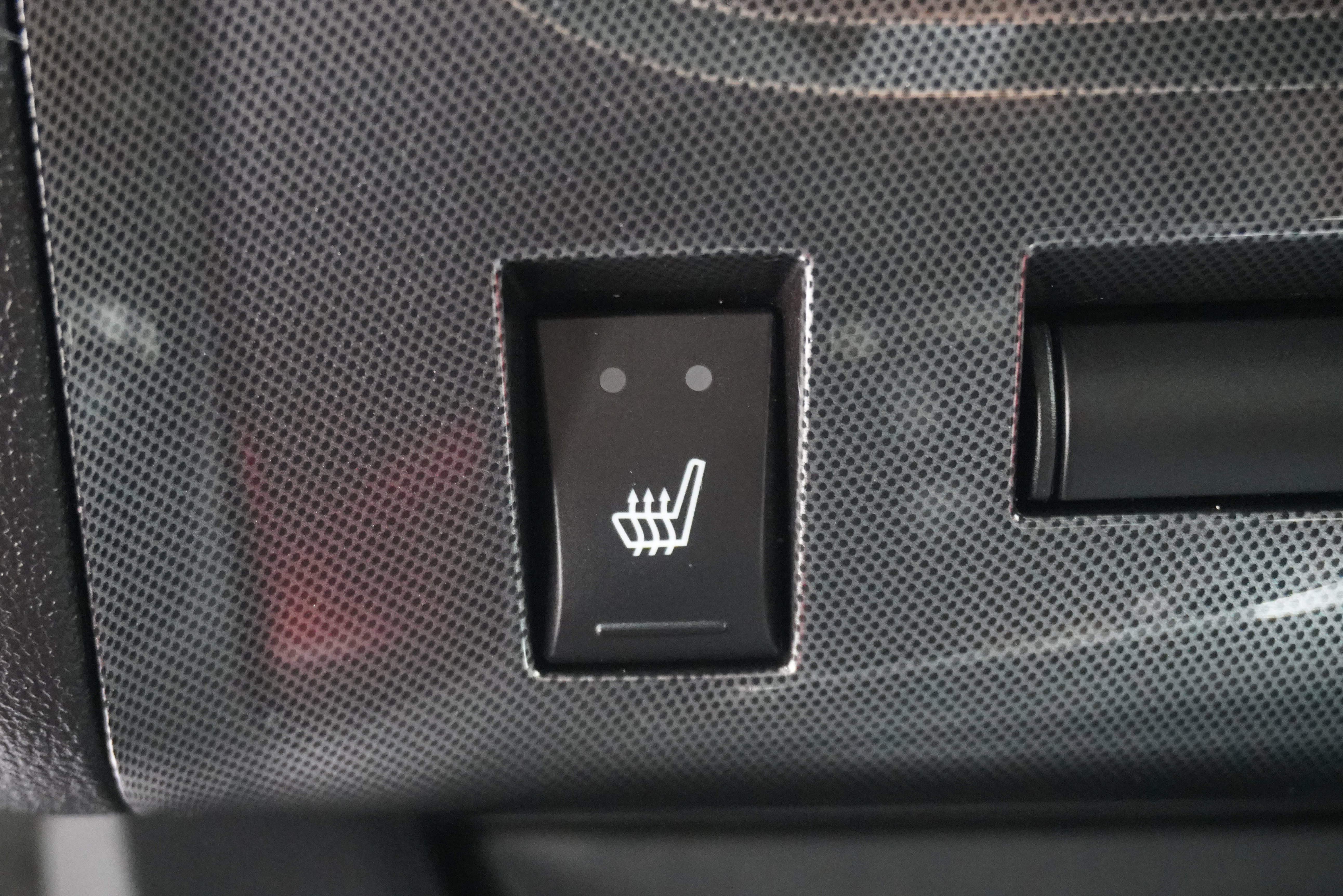 Used 2013 Dodge Challenger Rallye Redline RWD image 18