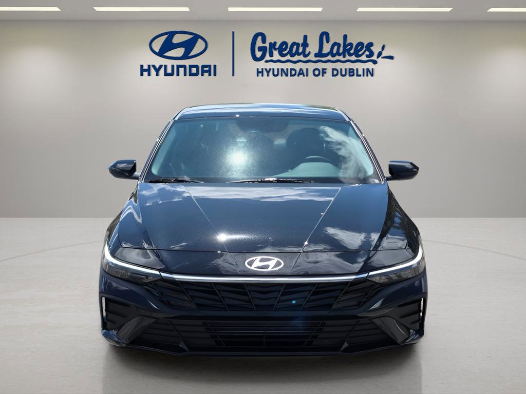 New 2026 Hyundai Elantra SE FWD image 8