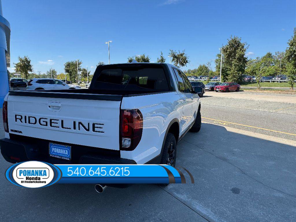 New 2026 Honda Ridgeline Black Edition image 7