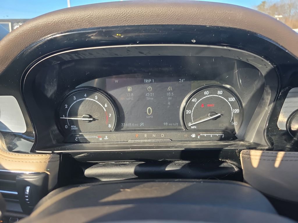 Used 2022 Lincoln Corsair AWD w/ Equipment Group 101A image 39