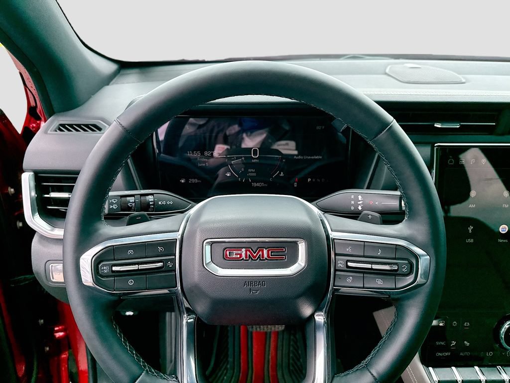 Used 2026 GMC Terrain Elevation w/ Elevation Premium Package FWD image 13