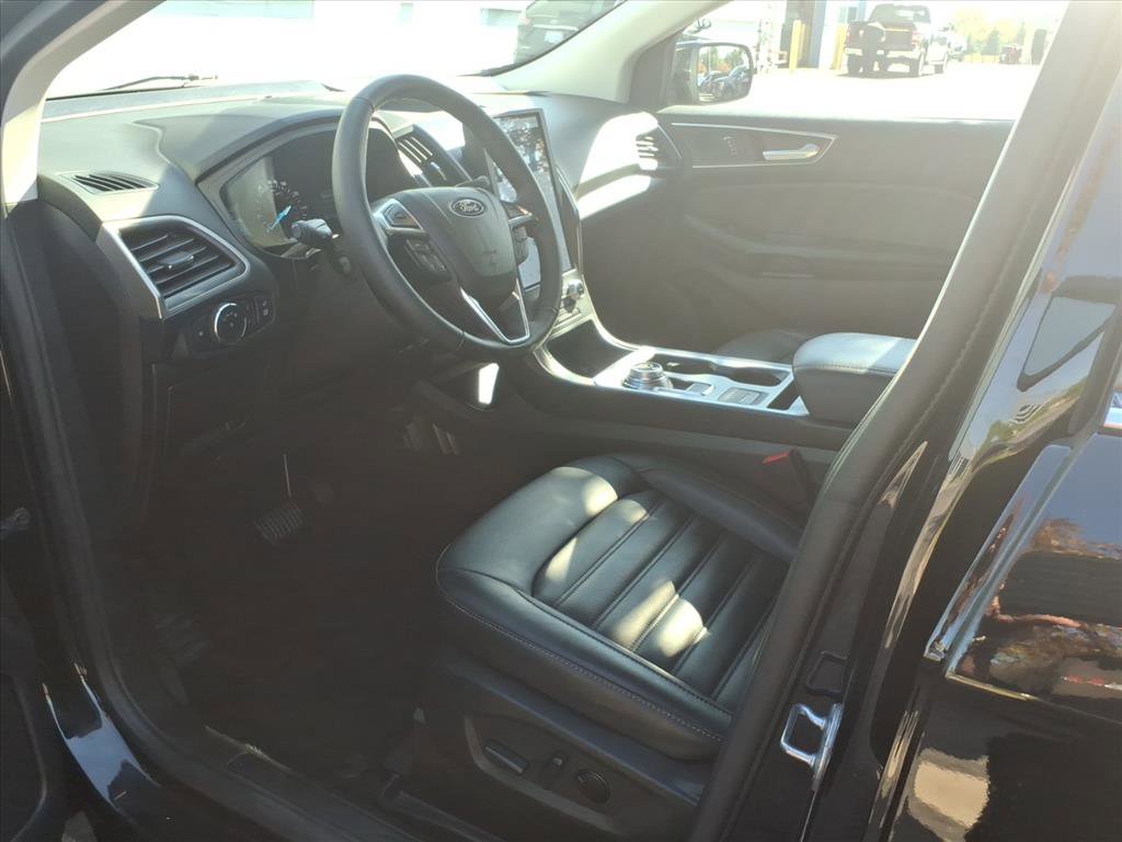 Certified 2022 Ford Edge SEL w/ Convenience Package image 12