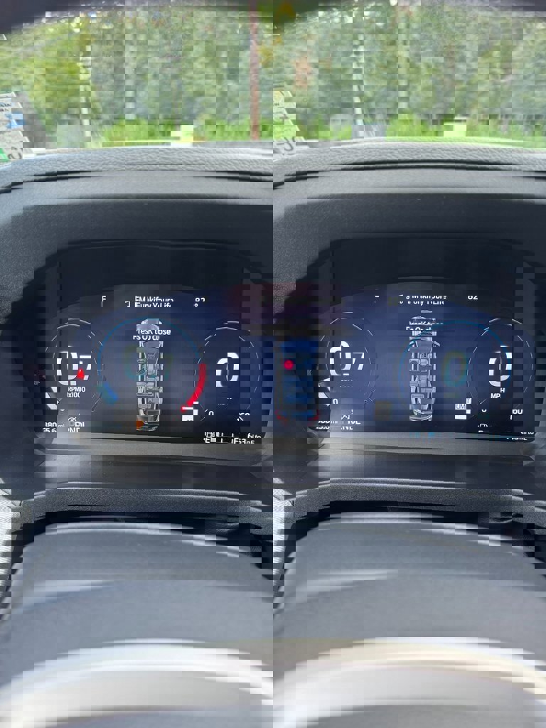 Used 2025 Ford Explorer Active image 13