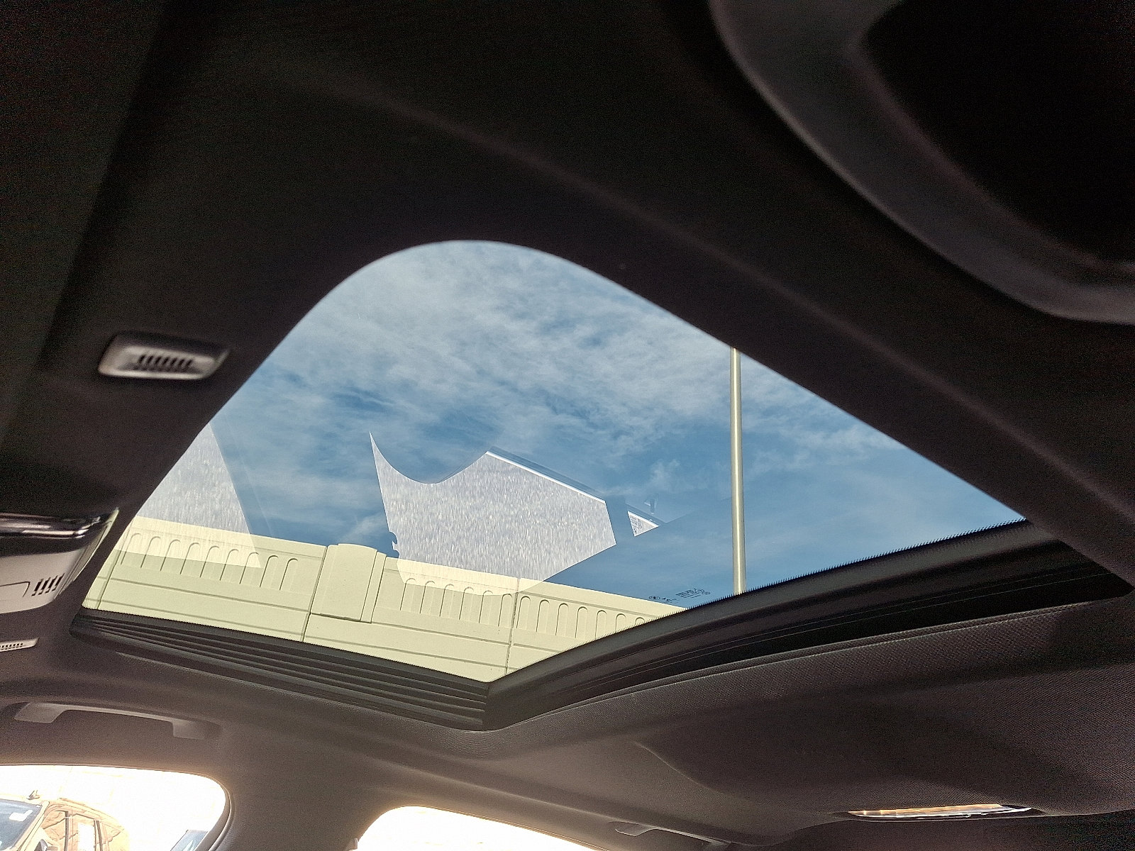 Used 2019 BMW 530i xDrive w/ Convenience Package image 14