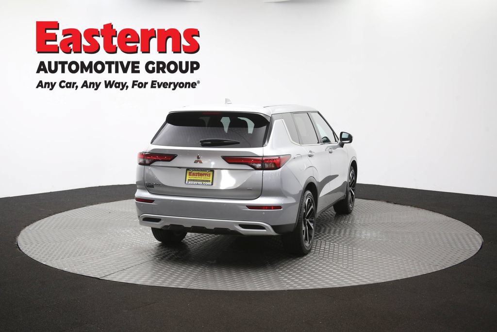 Used 2024 Mitsubishi Outlander SE FWD image 39
