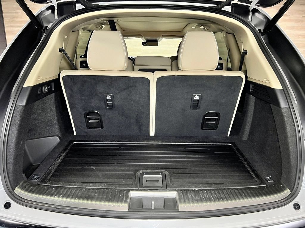 Used 2025 Acura MDX w/ Advance Package AWD/4WD image 21