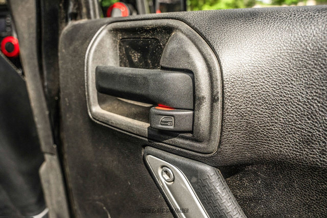 Used 2014 Jeep Wrangler Unlimited Rubicon AWD/4WD image 58