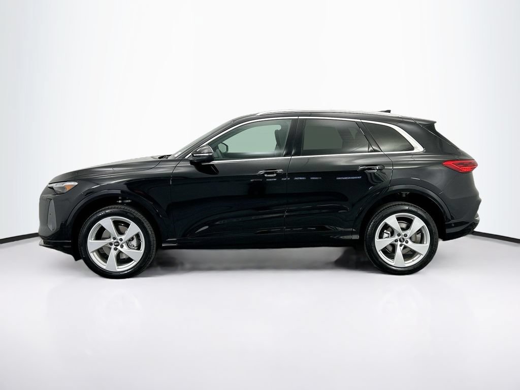 Used 2025 Audi Q5 Premium Plus AWD/4WD image 9